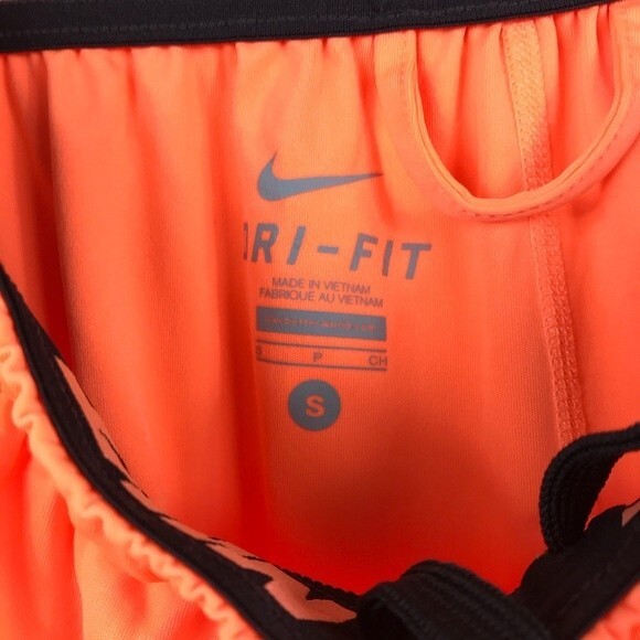 Nike Men's Basketball Shorts Digital Rain Embossed Active Gym Orange S 588581 - Picture 8 of 12